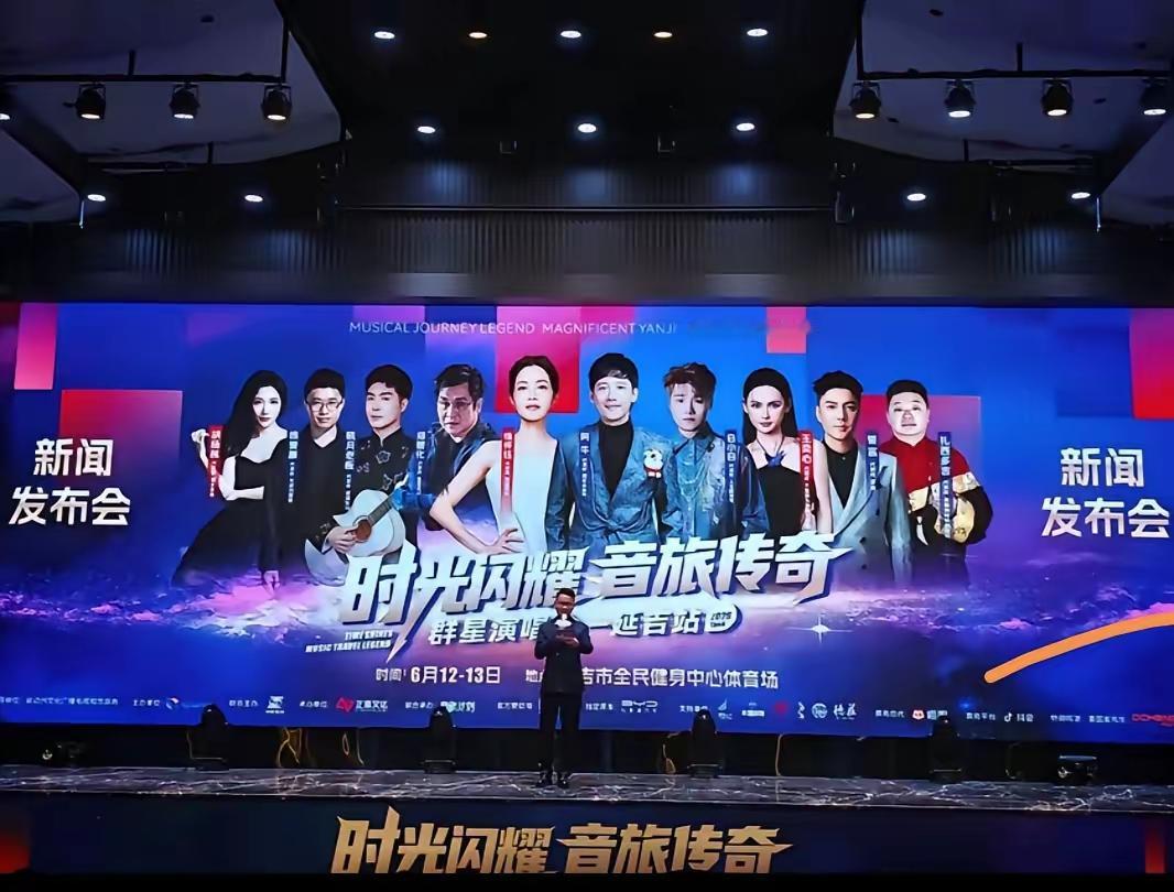郑智化又回大陆来赚钱了。这个时间距离他发誓说自己不差钱，不来大陆唱歌也不过一年