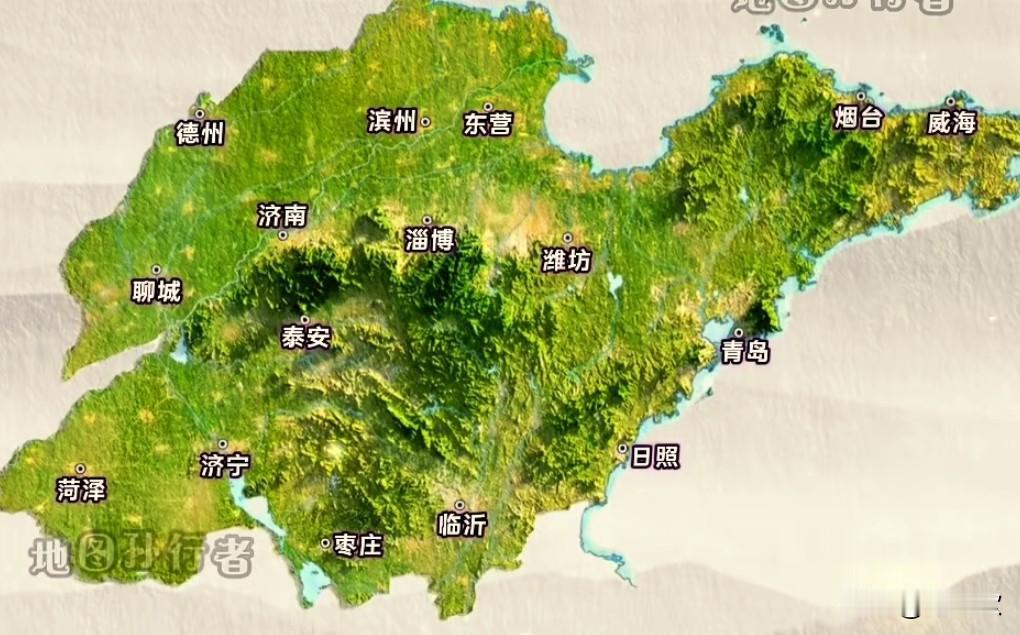 这是我国山东省的地形图。山东地形以平原和丘陵为主，地势呈现中部高、四周低的特点。