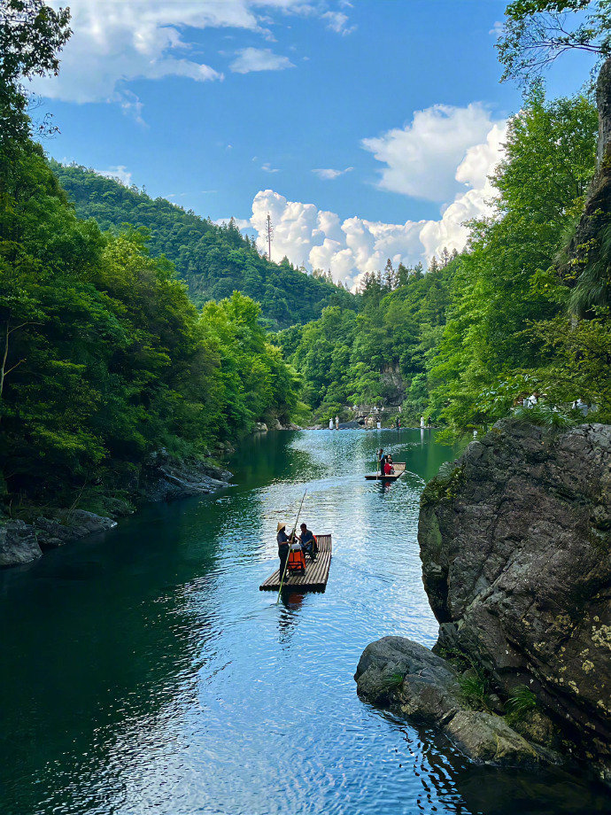 广西的青山绿水，金山银山