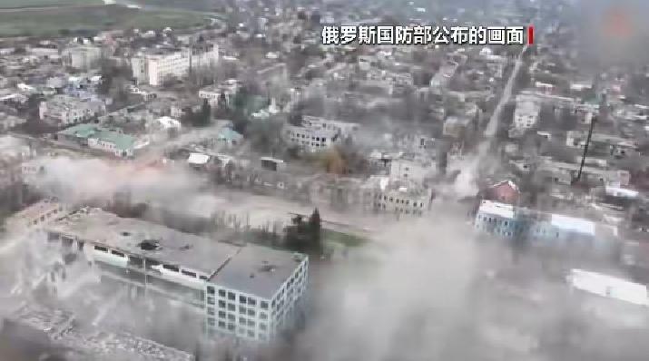 俄乌战场双向猛攻！俄一天连控顿涅茨克+扎波罗热6大居民点，乌反手炸瘫俄关键炼油厂