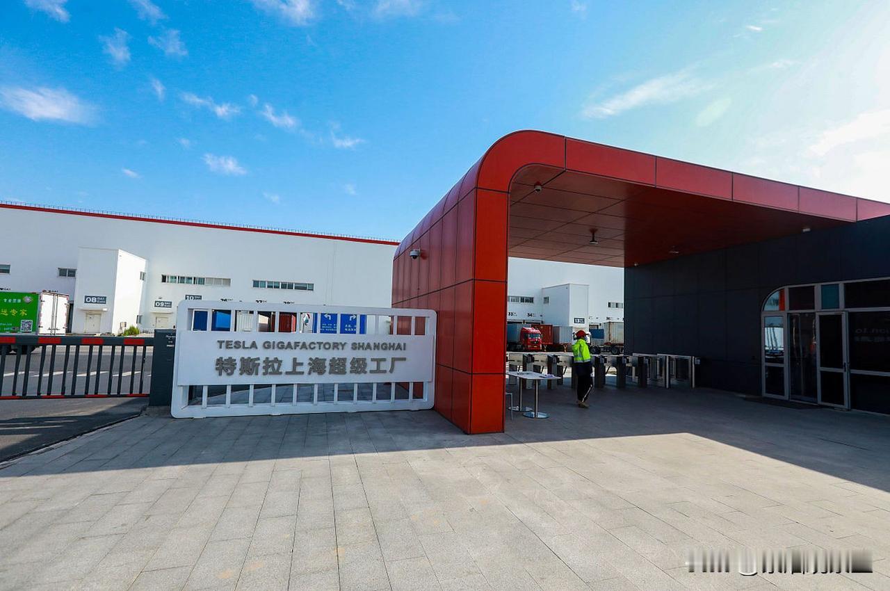 特斯拉上海工厂最大难题：不是卖不动，而是产能实在太强很多人以为特斯拉愁销量