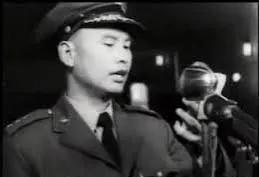 1957年，解放军副师长驾驶小船跑到台湾，毛主席大怒，立即叫来罗瑞卿处理此事。罗