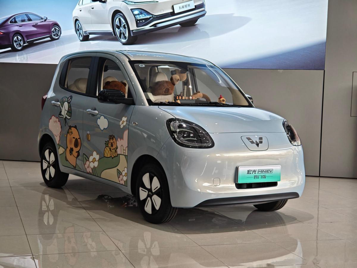 3.68万起！宏光MINIEV五周年狂撒福利，四门版续航205km每公里仅5分钱