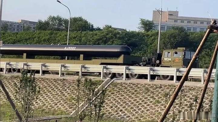 九三阅兵解读关注我九三看更多一直以来，在核打击层面，俄罗斯都是最执着，也是最全面
