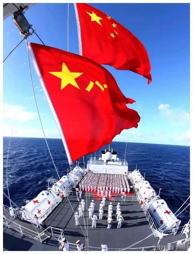 一夜之间，风向全变了！日韩美为首的西方国家意识到这条东方巨龙正在觉醒！但他们想不