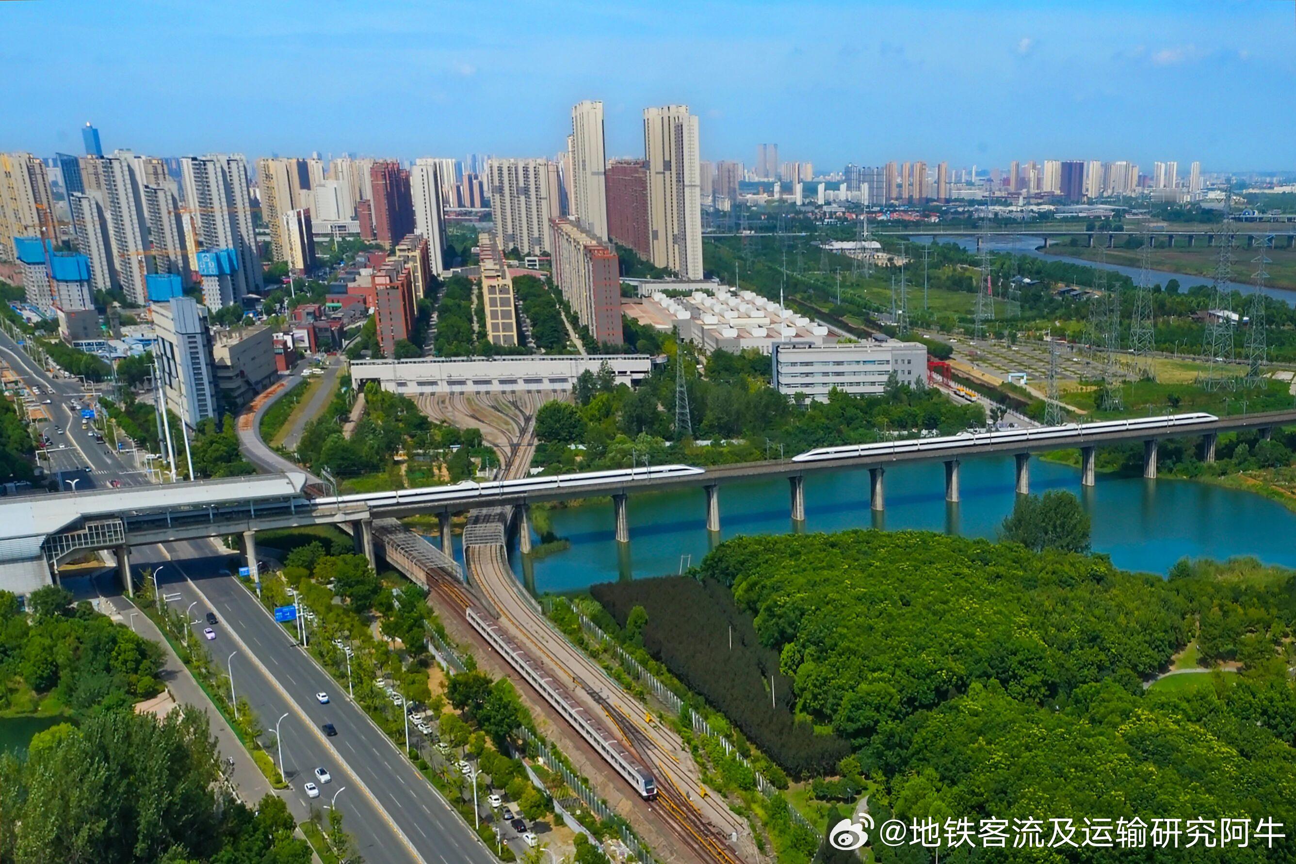 【武汉地铁明天起，武汉地铁多条线路运力调整运力】武汉地铁：随着暑期步入尾声，外