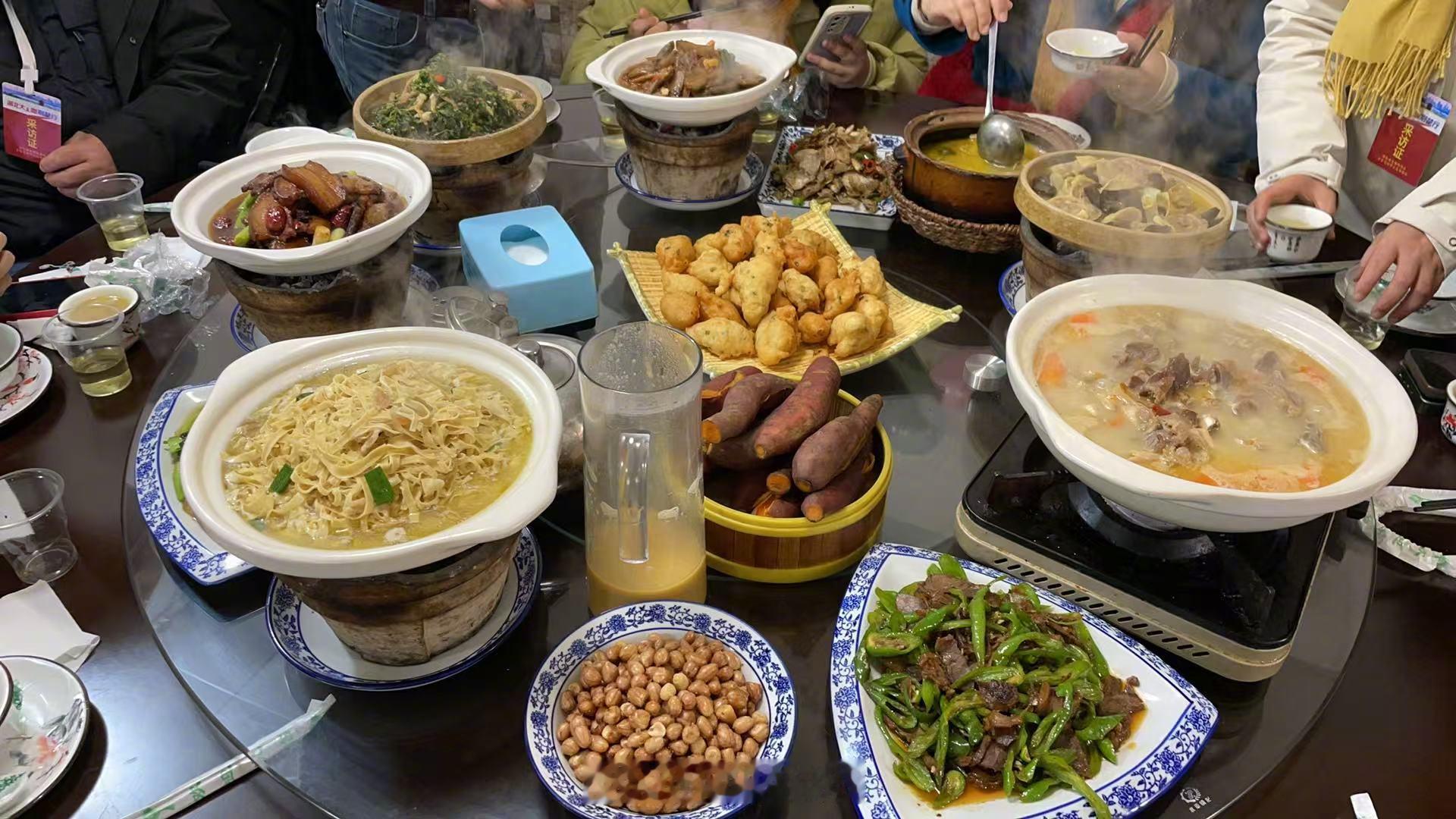 武汉今天的早餐过于硬核武汉