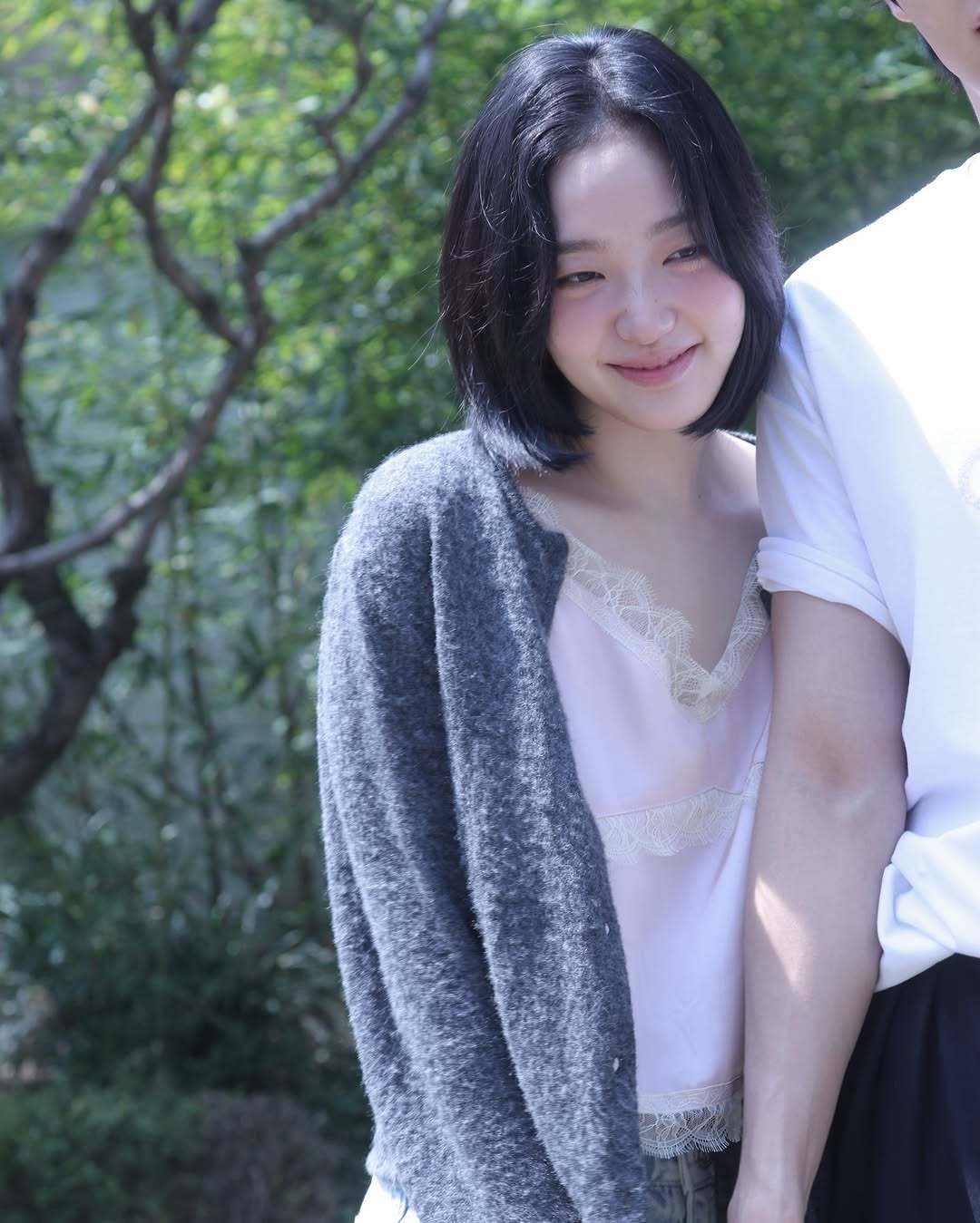 【热推】这甜美可人的姐姐简直让人疯狂………（金高银）