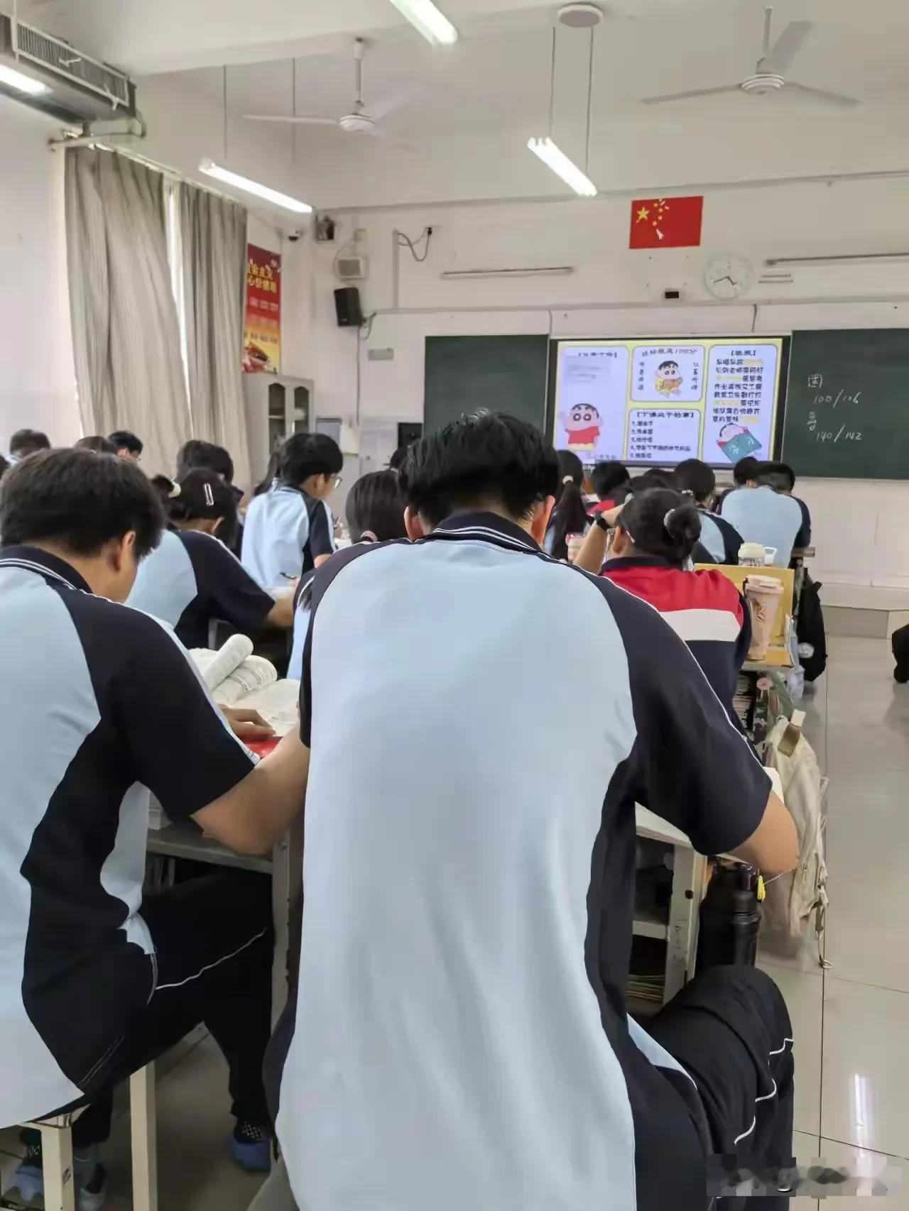 到了高中，你会发现：孩子的总成绩到了瓶颈期，无论怎么努力就是上不去，大都不是