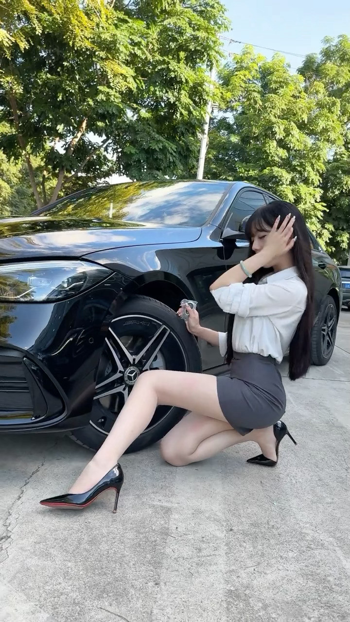 小奔驰越来越便宜了