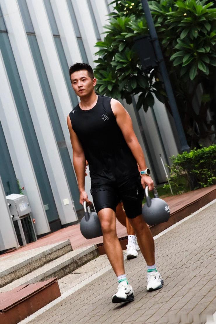 跑步打卡冲到上气不接下气，底气来自队友hyrox运动就是坚持superpac