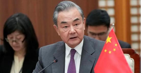 古巴主动找中国了 3月12日，中国外交部长王毅和古巴外交部长罗德里格斯通话，