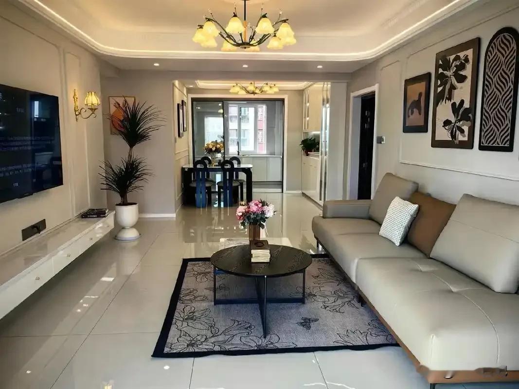 你敢信吗？熬到2026年还没跟风买房买车的人，其实已经偷着赢了！车子就