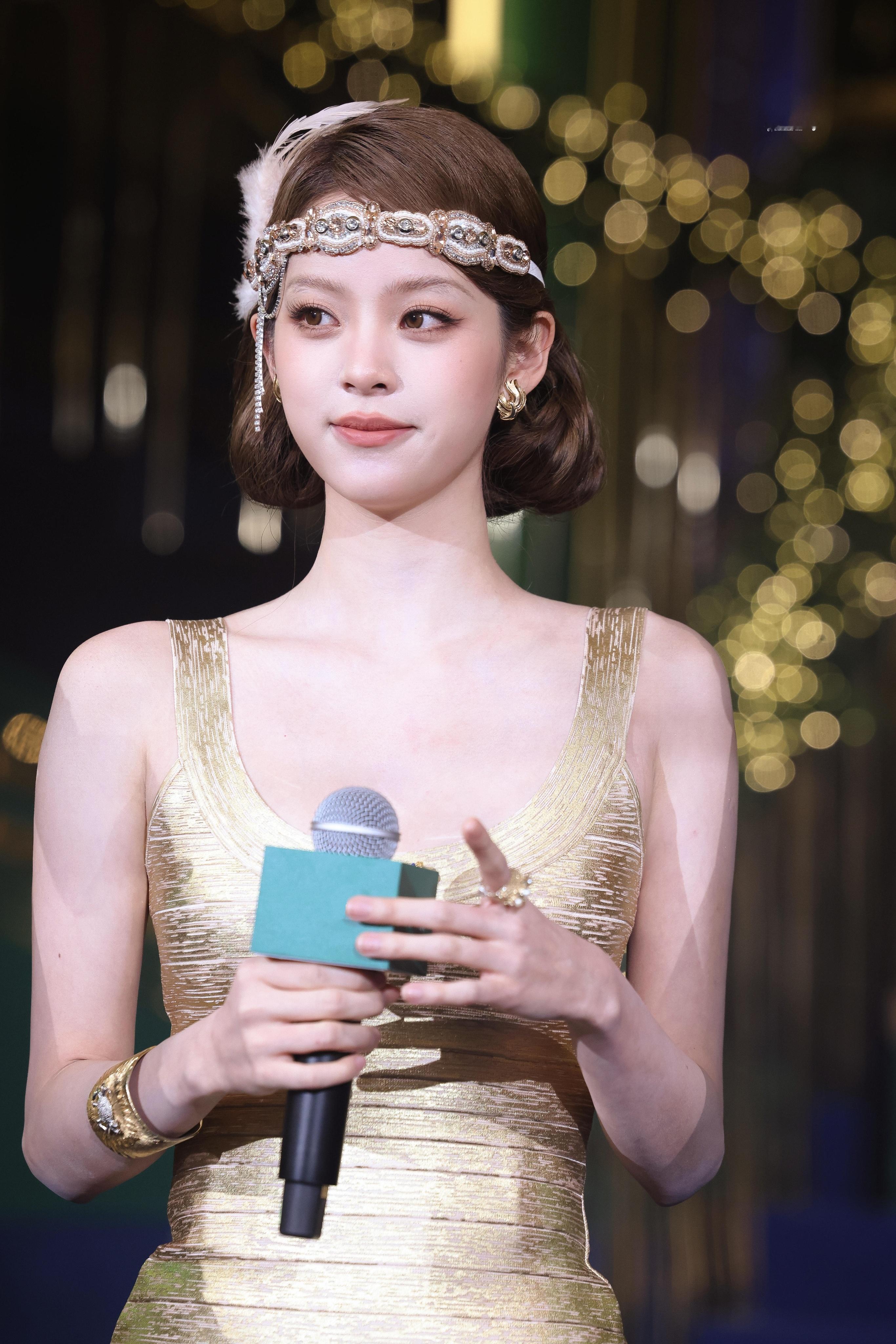 欧阳娜娜昨天简直就是盖茨比千金👸🏻！