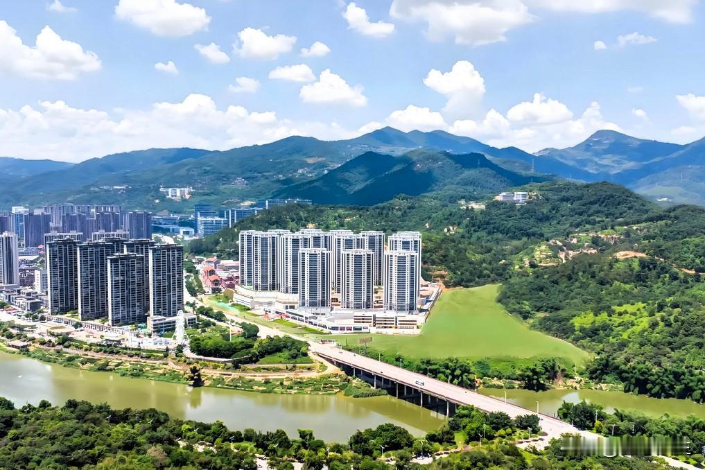 730会议核心观点一：楼市彻底换定位，不再是经济工具、是安全底线7月30日