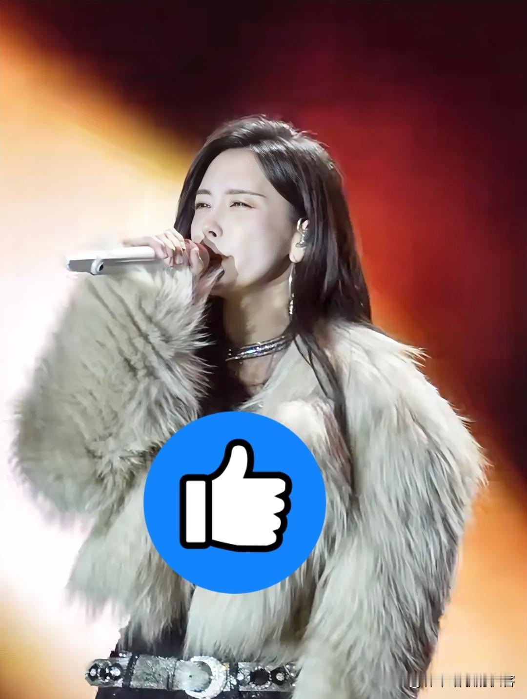 于文文哪里都好，就是有一点要不得，不是性格柔弱，也不是外表高冷，而是太敬业！