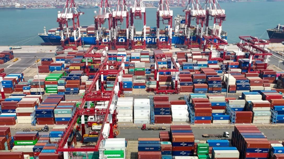 美国公司最近发现了一个“漏洞”，从中国进口的商品可以大幅降低关税。这个“漏洞