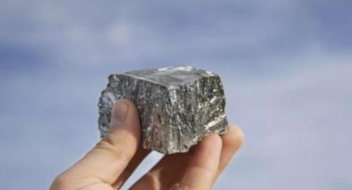 万万没想到！中国不起眼的小县城工厂停工一个月，竟能让西方国家苦不堪言，那么，这个