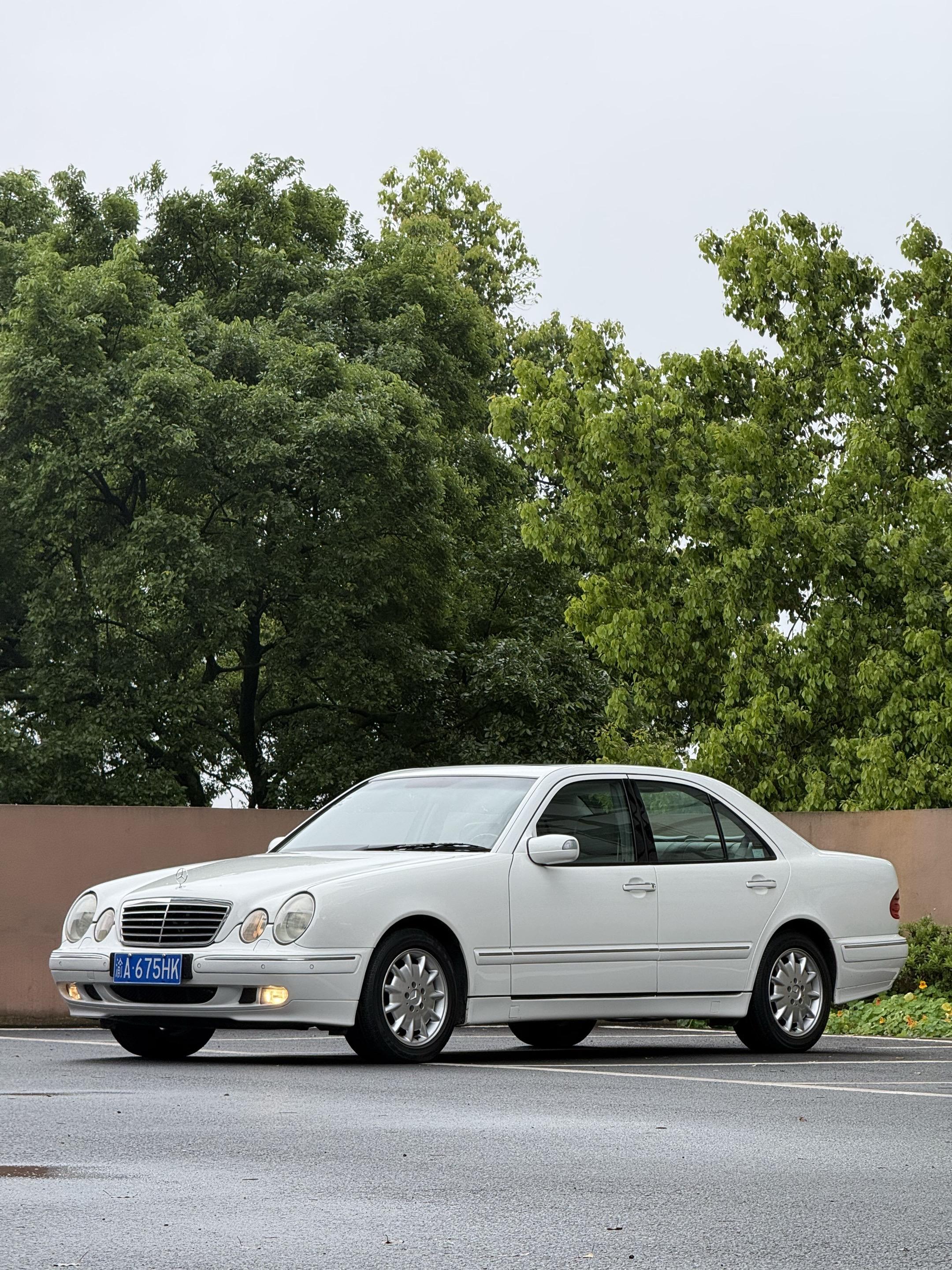 当年的设计 现在感觉还是看不懂 ！