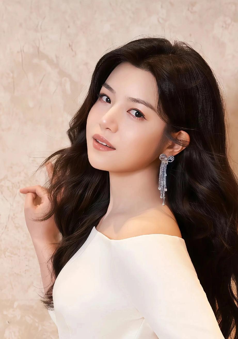 陈晓现在后悔得大腿都要拍断了吧，不是因为跟陈妍希离婚了，而是他怎么也没想到，