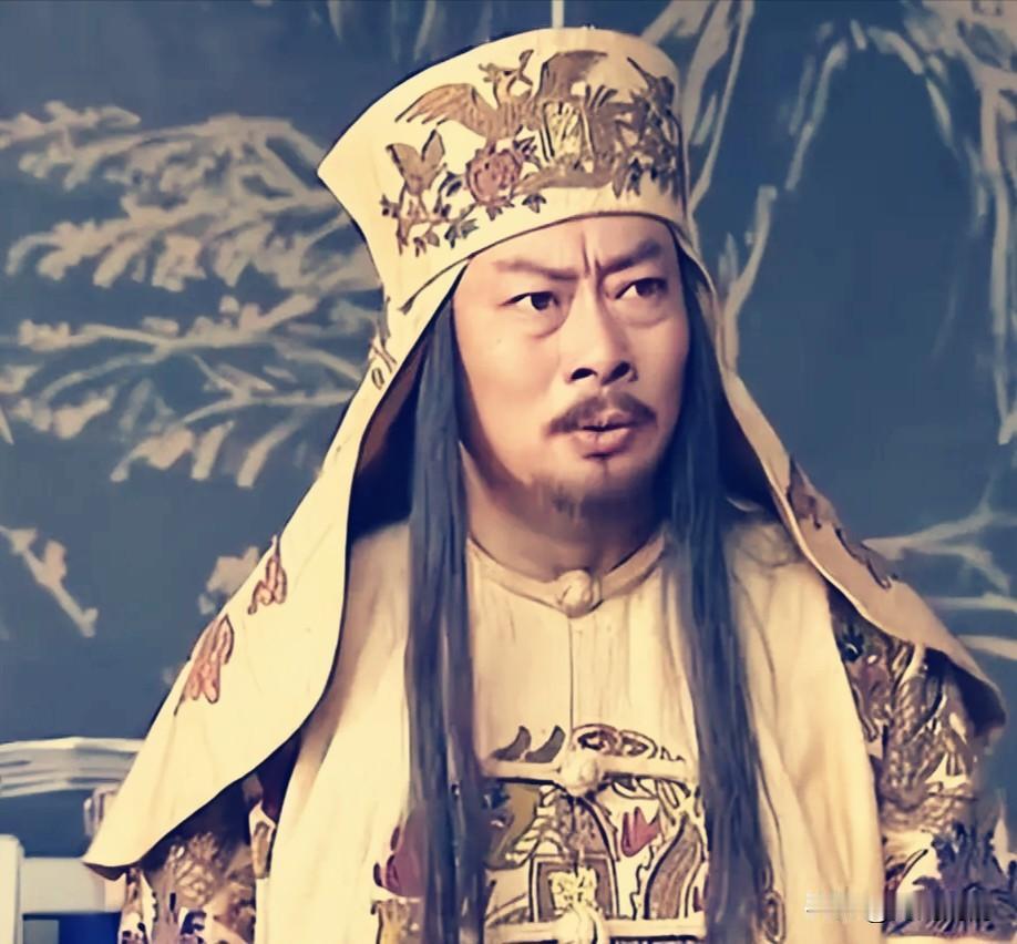 1852年6月，冯云山阵亡蓑衣渡，8月萧朝贵阵亡长沙，韦昌辉一跃而成为仅次于杨秀