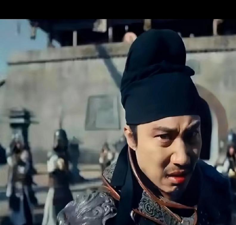 《太平年》里最让人咬牙的反派，非何承训莫属。他把“卖”字刻进骨子里，堪称乱世小人