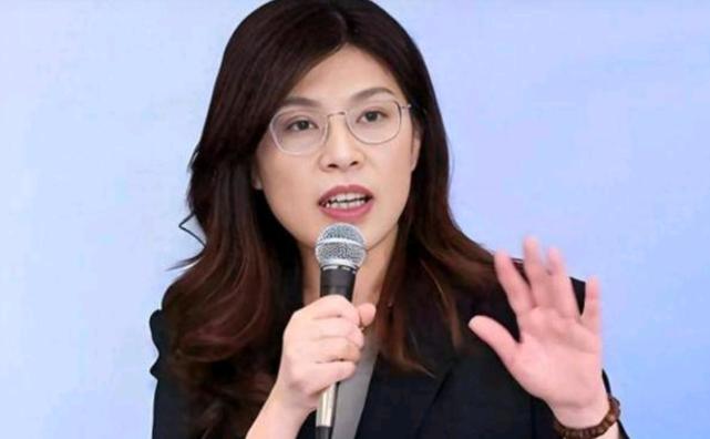 5月1日，台湾政坛最热闹的事，莫过于国民党中央深夜发声明，直接跟党内大佬赵