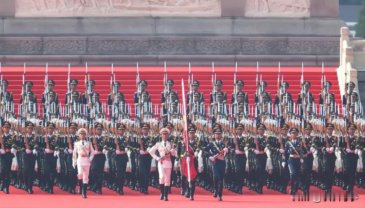 何卫东，朝为军委副主席，暮成高墙阶下囚，惩贪不是过家家，肃腐也不是请客吃饭，对于
