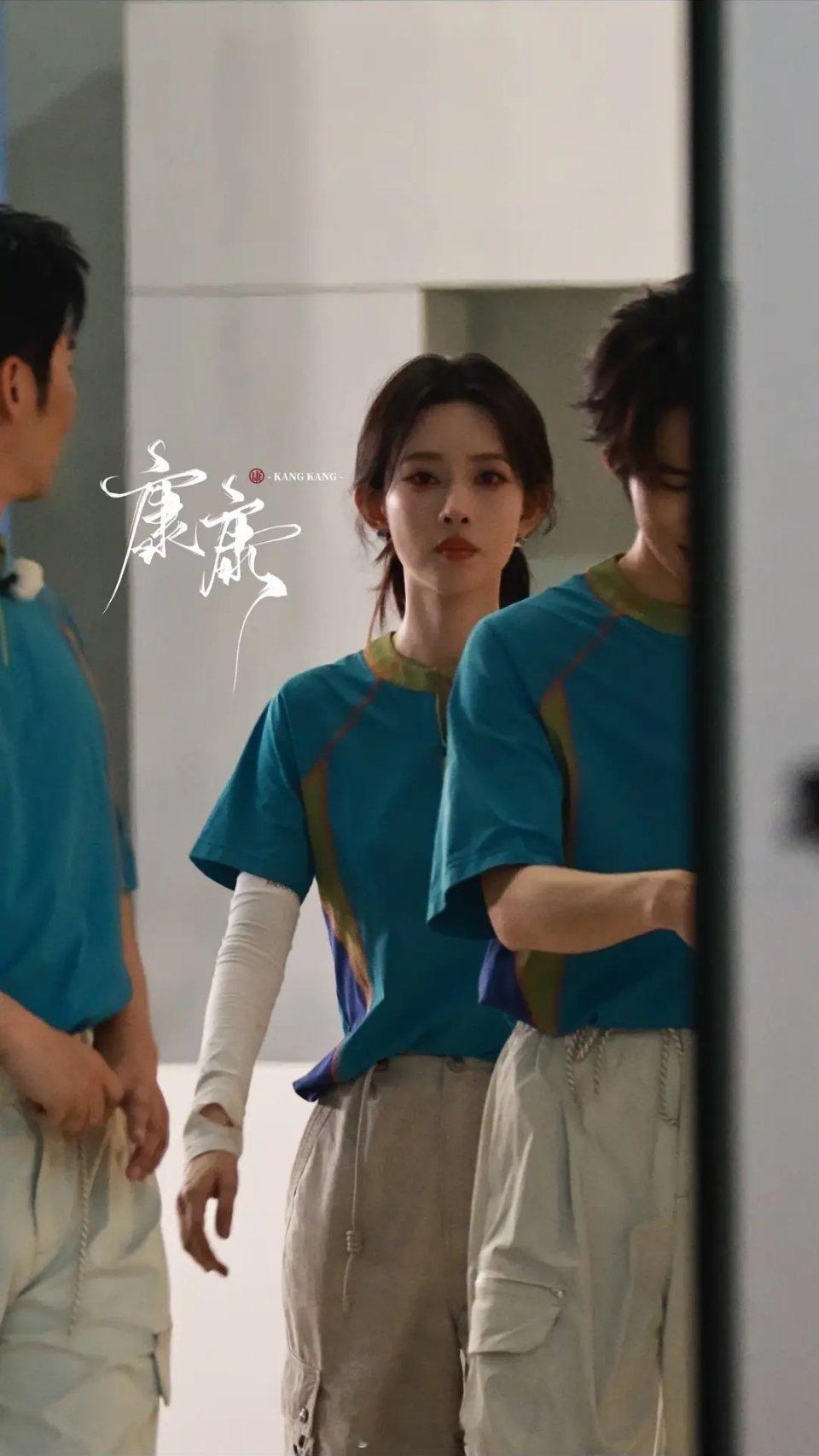 白鹿跑男路透，这大浓妆…对比其她女星，综艺真的有必要化成这样吗？
