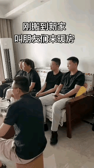 各位的眼神都挺好啊[捂脸哭]