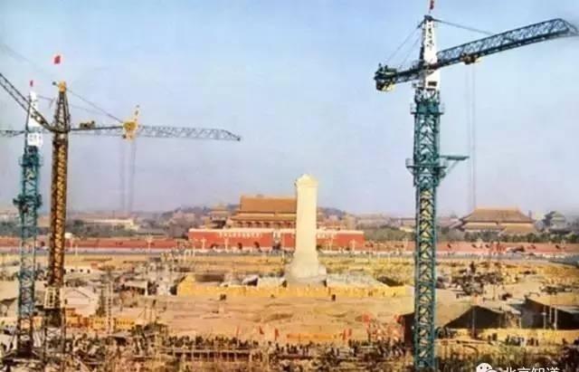 毛主席遗体防腐每年花费无数，而永久保存的水晶棺，纯度高达99.99%，价值更是不