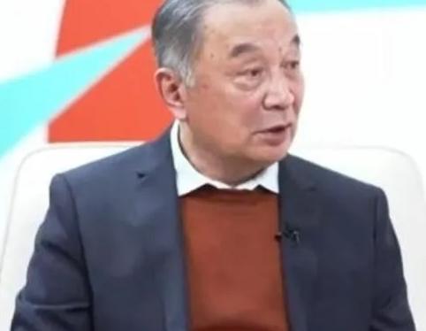 著名教授温铁军大胆发言：乡村小学，几乎都倒闭完了，名义上是县城教育质量好，实际上