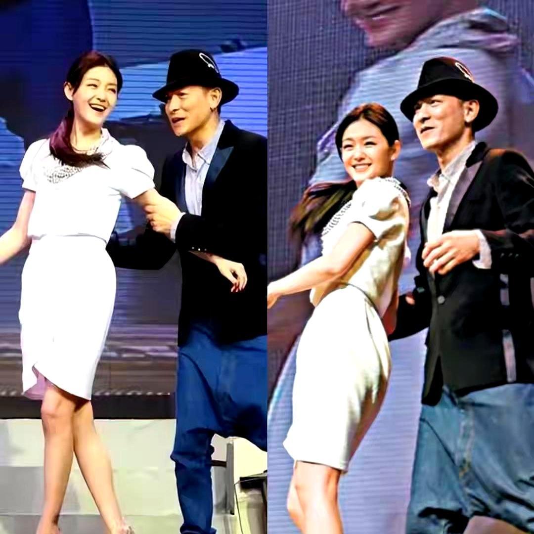 只有大S敢一把拽过刘德华的胳膊死死搂住，笑得像个疯丫头。你去看天王平时的演