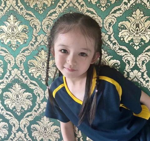 樊少皇的女儿长的好好看