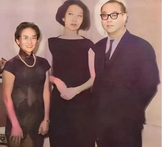 她是张爱玲笔下十恶不赦的恶毒继母孙用藩，出身顶级豪门，却一生无儿无女，最终在一间