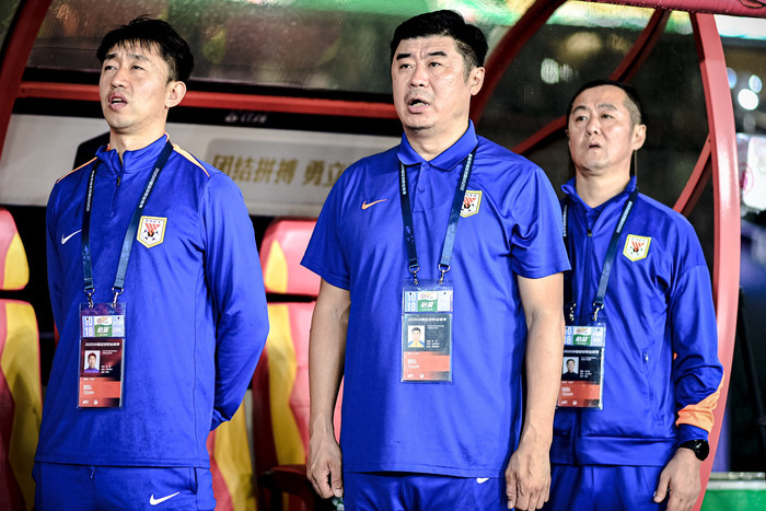 韩鹏即将率队出征全运会, 泰山队周边产品被违规出售