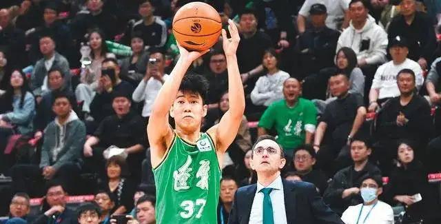 机会是留给有准备的人。辽宁男篮备战全运会的三场热身赛结束了,杨鸣收获
