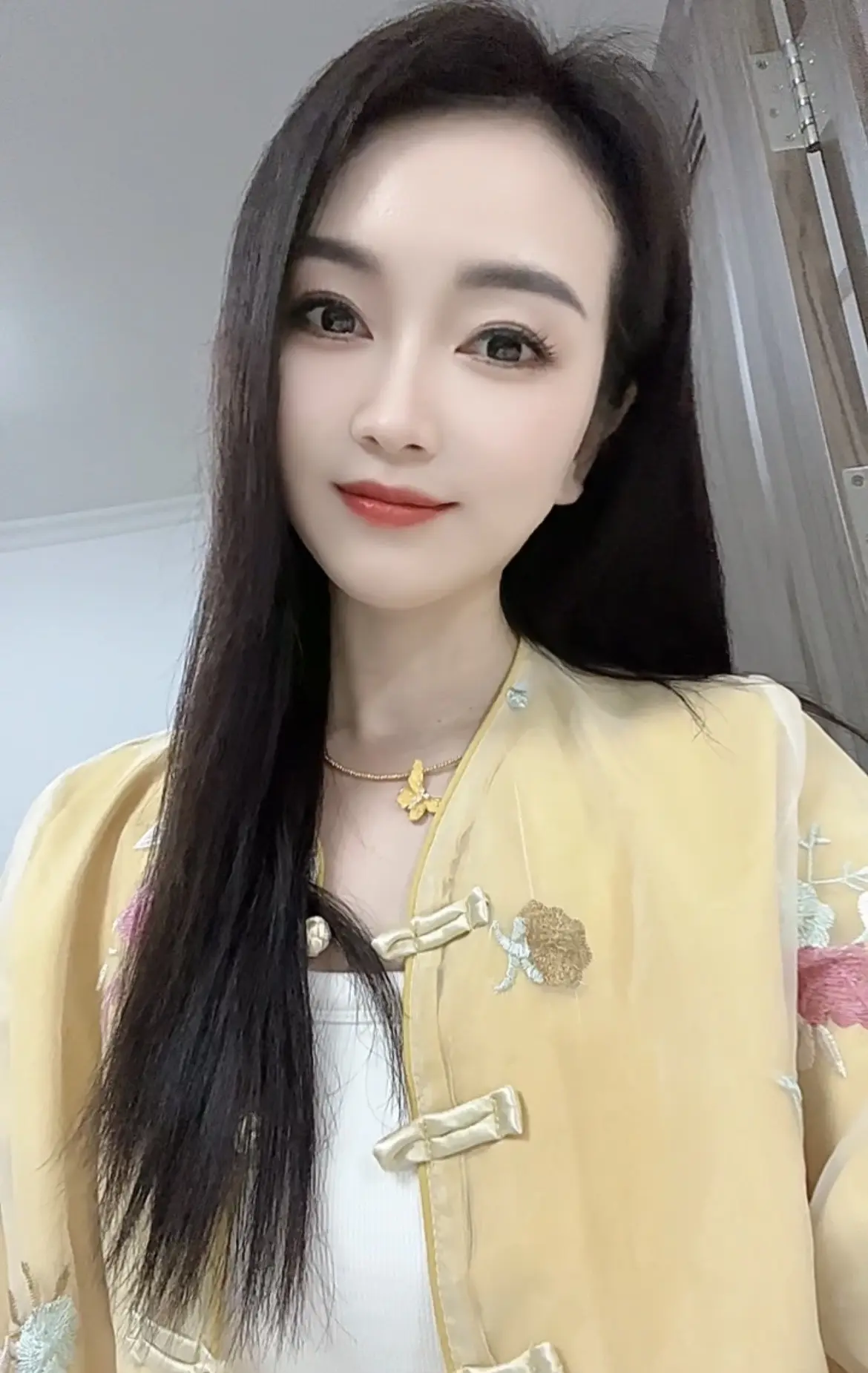 属虎的人七不爱，1.不爱拍别人马屁.2.不爱欠别人人情.3.不爱占别人...