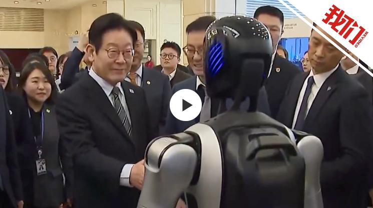 李在明为什么要半路“逃跑”？别信什么行程太忙的鬼话。他是怕面子挂不住。看看咱们上