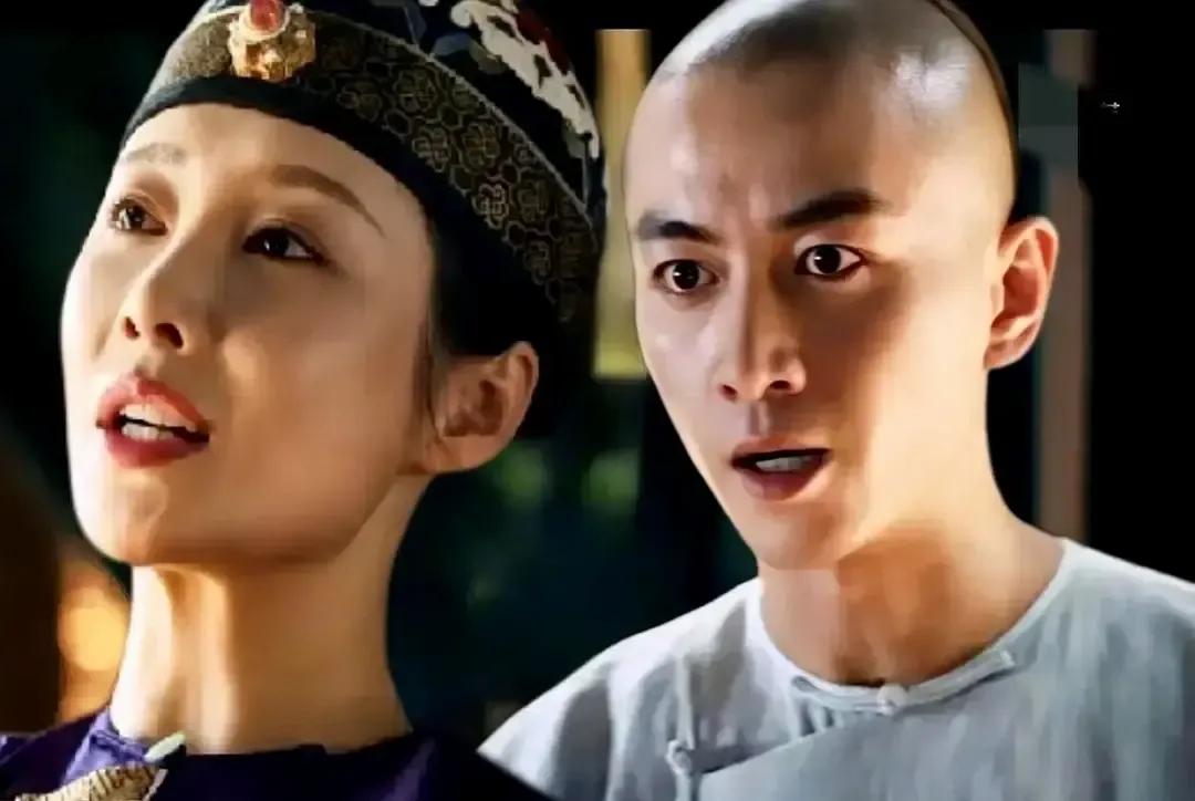 苏紫轩穿着一身素衣闯进李府，手里捏着一封密信，当众打断白依梅和李成的婚礼。她说