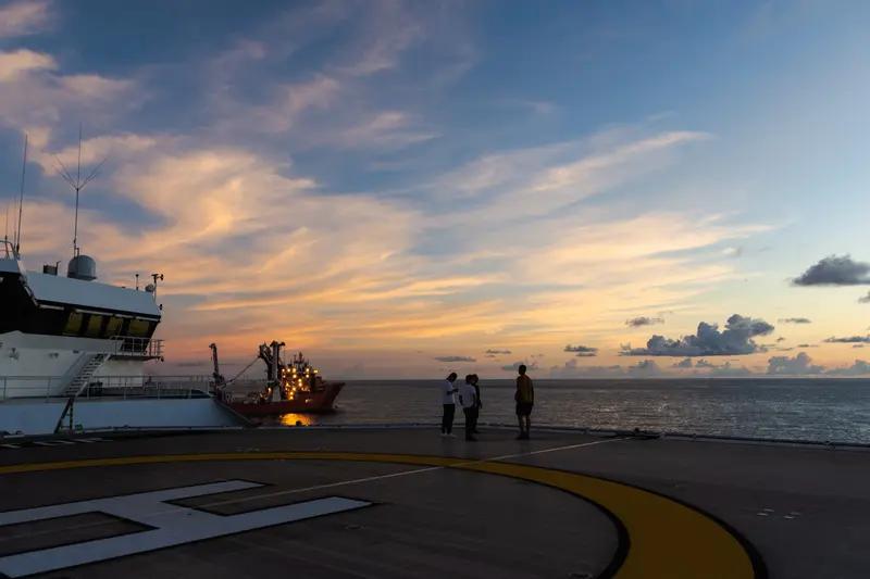 菲拉拢他国搅局南海南部战区回应菲律宾这是收了柴油就开始“飘”了，老想着拉拢他