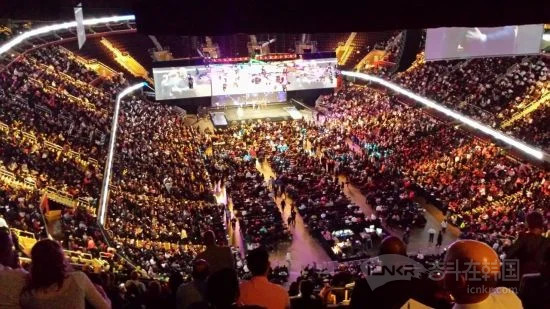 【韩国演唱会19万门票被炒到800万，黄牛掌控4成资源，官方系统沦为摆设】韩国