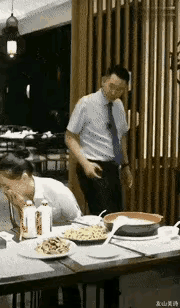 你倒是把话说完啊[捂脸哭][捂脸哭][捂脸哭]