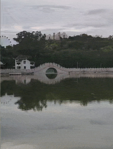 嗨朋友打架就打架空气的给一下！​​​