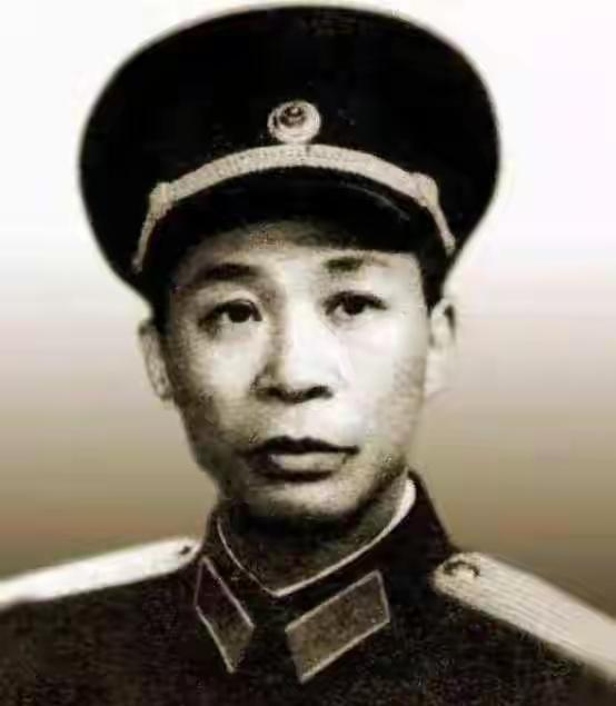 韩先楚临终对徐国夫交了底：当年四十军参谋长战前自伤，他明知却放过，后来此人还上了