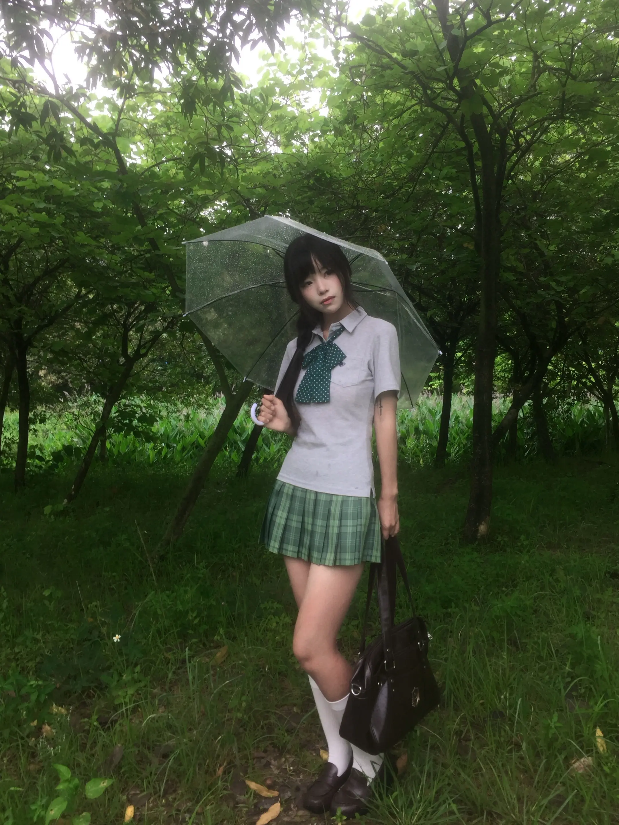 好恍惚 我们竟然有过很深的联系。