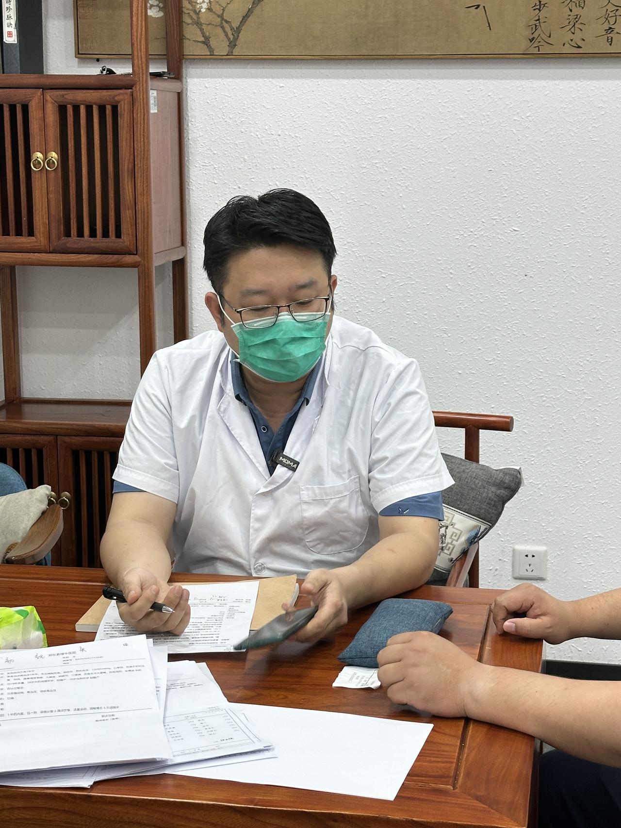 高血压其实是一种与肝脏密切相关的疾病。持续用药，很大程度上是资本的游戏。在临