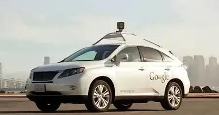 专家说无人驾驶比人开车安全十倍你信吗？真要这么安全，为啥还出事？别光听专家