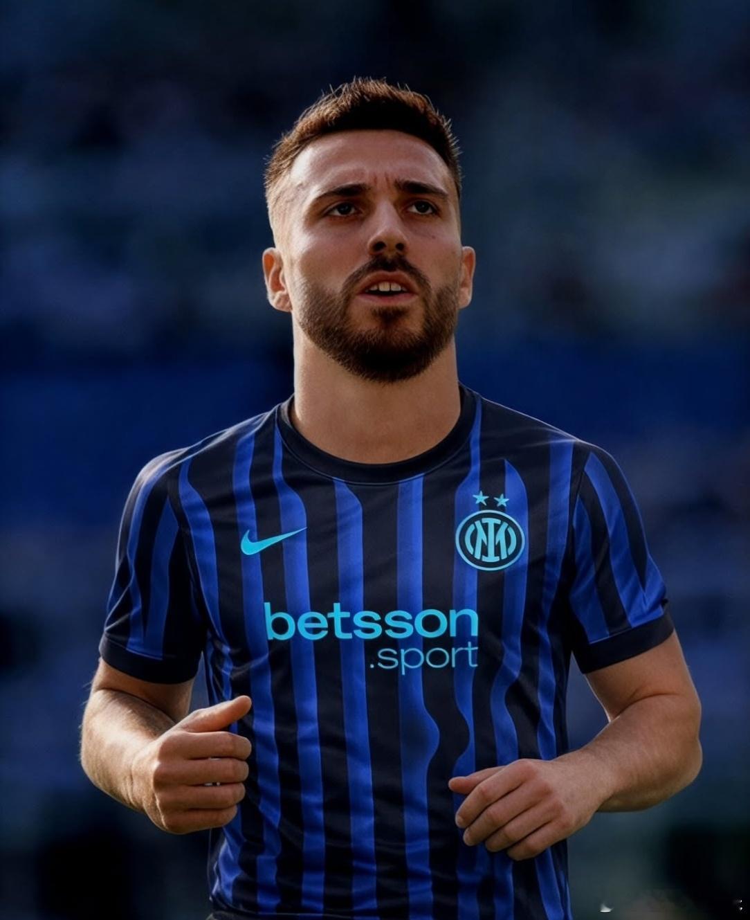 罗马体育报：马洛塔欣赏吉拉认为是引进的好机会，难点是洛蒂托难缠，二是马洛塔和洛蒂