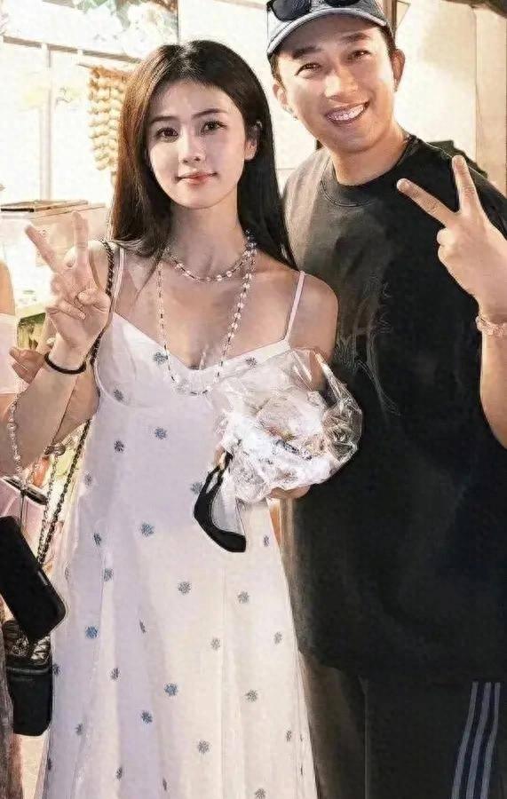 白鹿合约只剩97天，公司却连一部爆款都拿不出手。这难道不是最讽刺的现实？当6